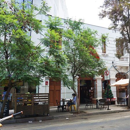 Apt Barrio Historico 3 Min Metro, Wifi, Netflik, Comodidad Santiago Exterior photo