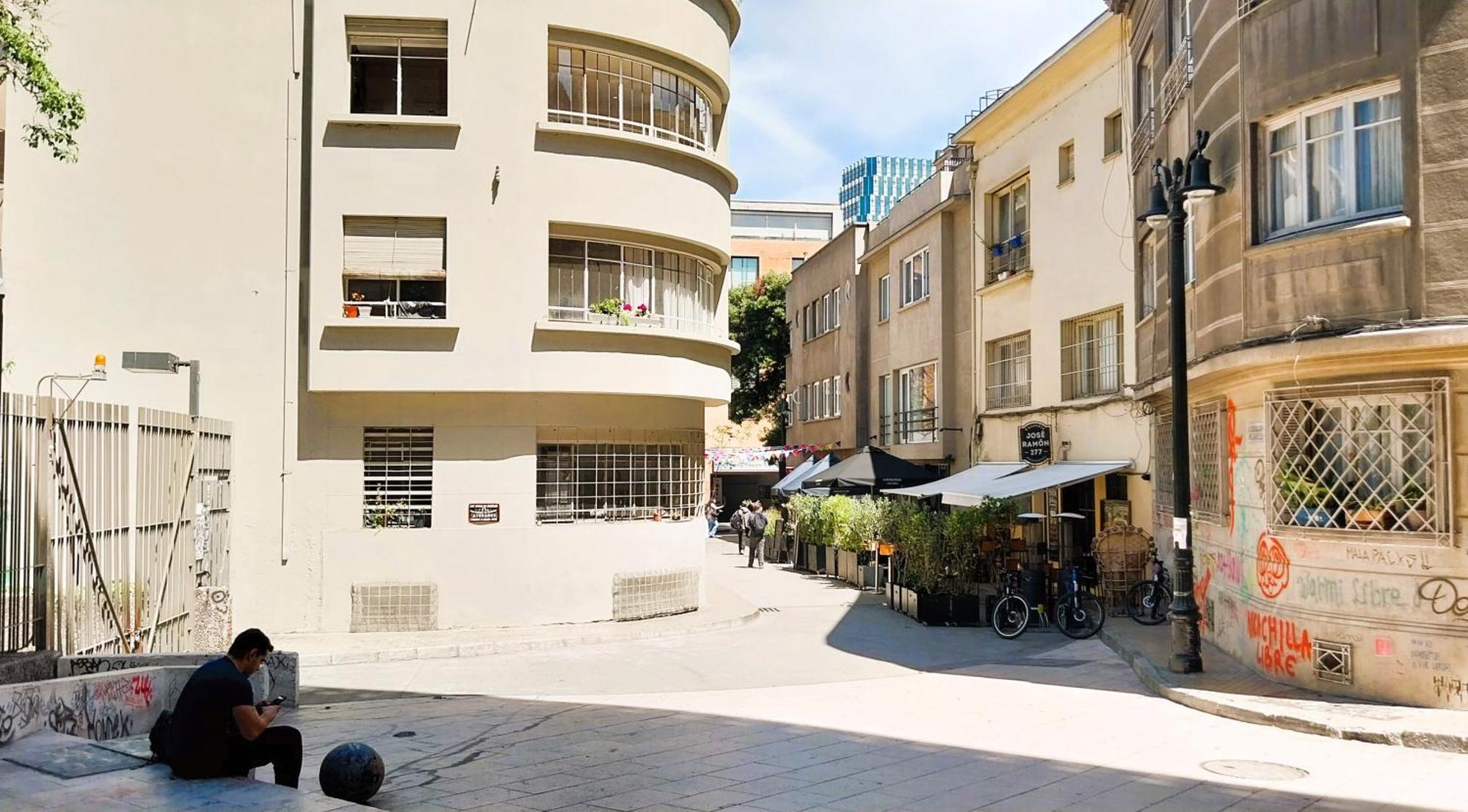Apt Barrio Historico 3 Min Metro, Wifi, Netflik, Comodidad Santiago Exterior photo
